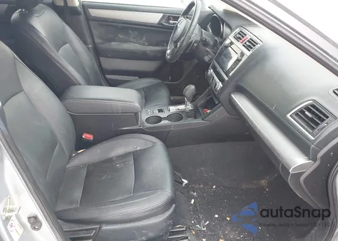 2017 Subaru Outback 2.5I Premium z USA, uszkodzony, nr VIN 4S4BSACC5H3320418